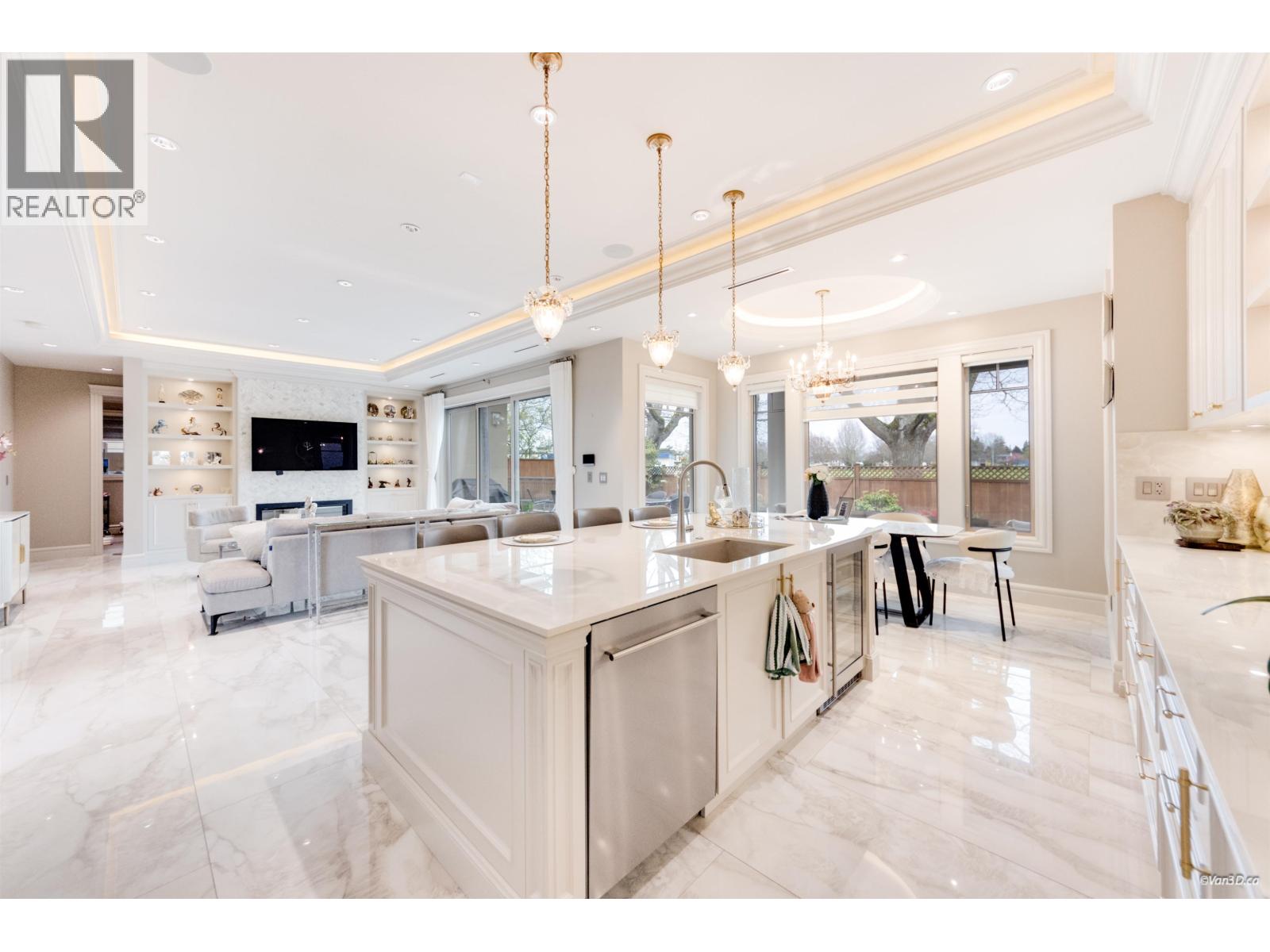 8520 Elsmore Road, Richmond, British Columbia  V7C 2A1 - Photo 11 - R3111241