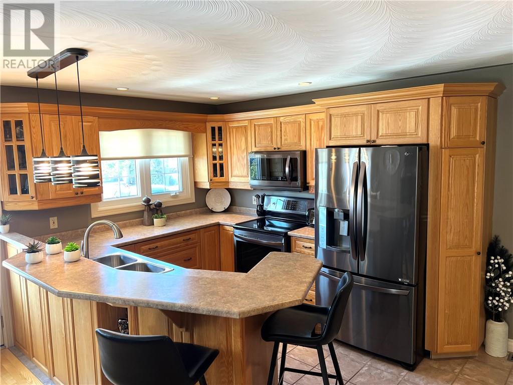 28 Victor Street, Sudbury, Ontario  P3B 3R2 - Photo 8 - 2127197