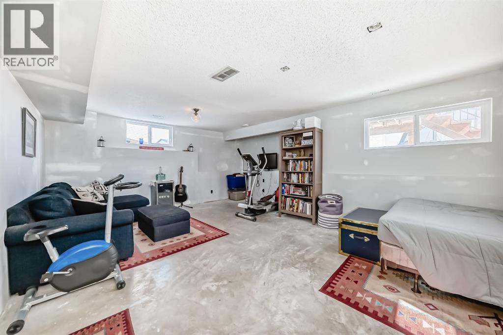 220 Hillcrest Court, Strathmore, Alberta  T1P 0A4 - Photo 43 - A2303094