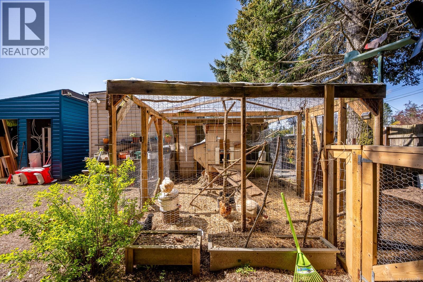 500 Nechako Ave, Courtenay, British Columbia  V9N 7R3 - Photo 48 - 1032868