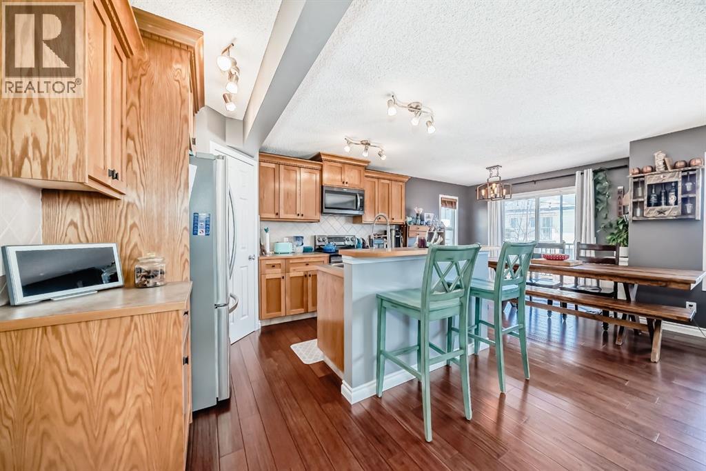 220 Hillcrest Court, Strathmore, Alberta  T1P 0A4 - Photo 9 - A2303094