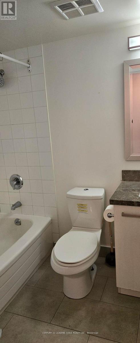 210 - 11 St. Joseph Street, Toronto, Ontario  M4Y 3G4 - Photo 8 - C13021904