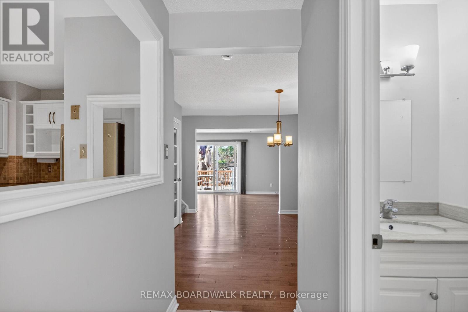 10 - 47 Sunridge Lane, Ottawa, Ontario  K2J 2N9 - Photo 6 - X13021906