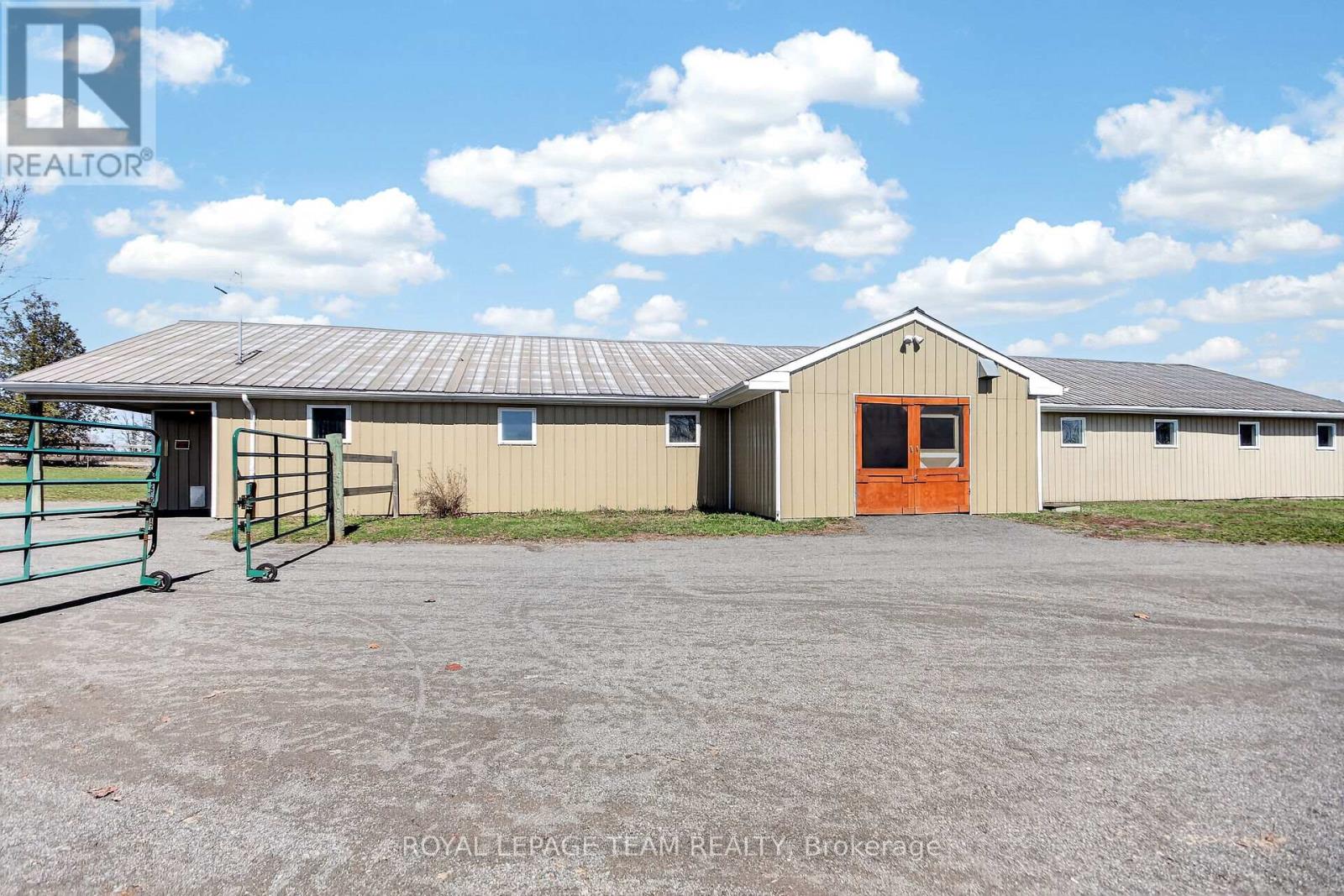 2867 Stagecoach Road, Ottawa, Ontario  K0A 2W0 - Photo 3 - X13021984