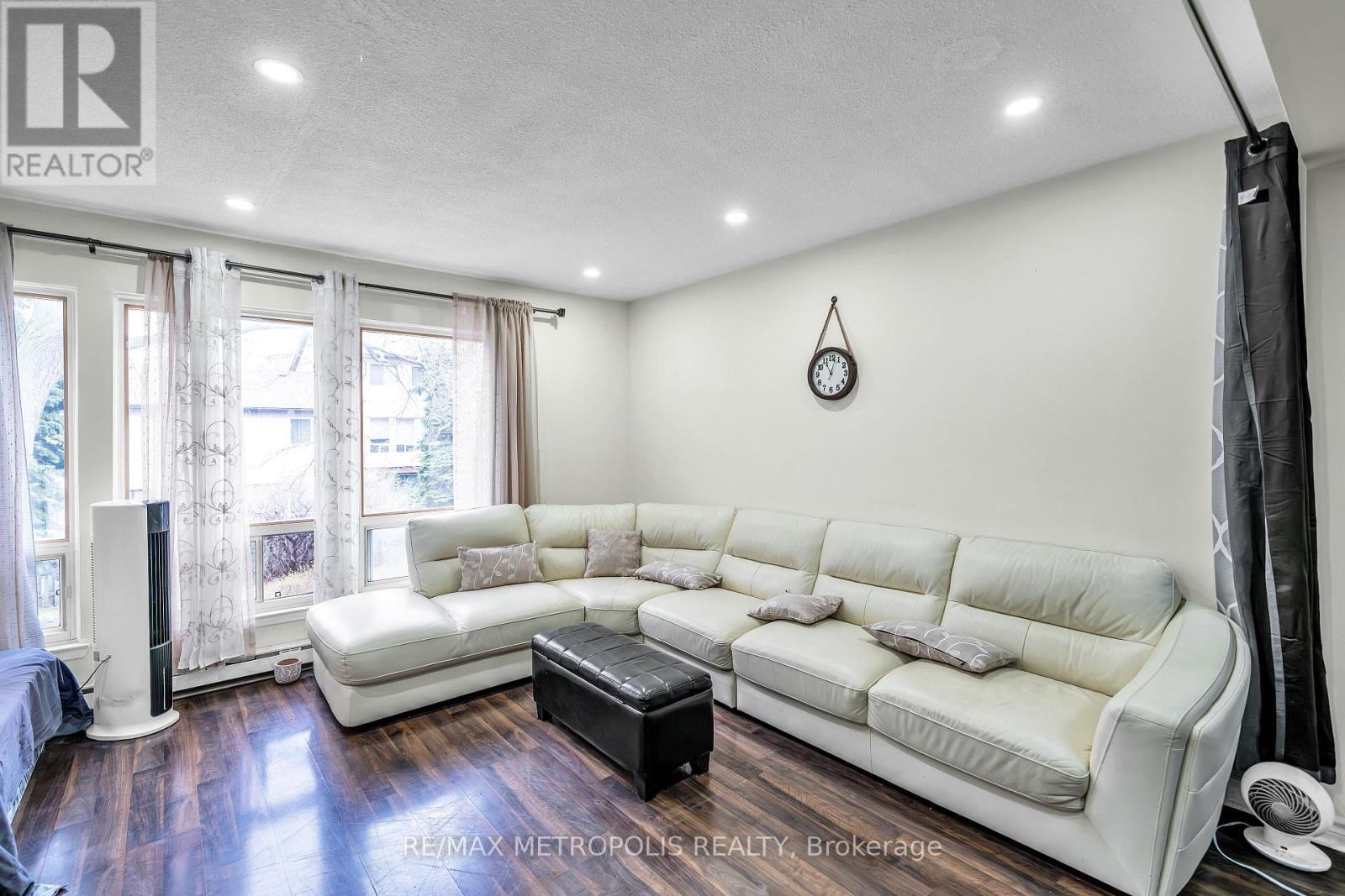 15 - 175 Trudelle Street, Toronto (Eglinton East), Ontario  M1J 3K5 - Photo 10 - E13021862