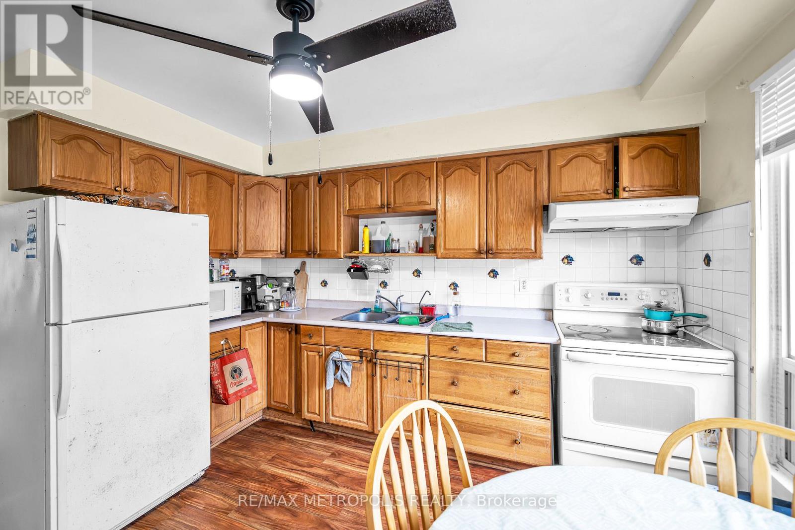 15 - 175 Trudelle Street, Toronto (Eglinton East), Ontario  M1J 3K5 - Photo 8 - E13021862