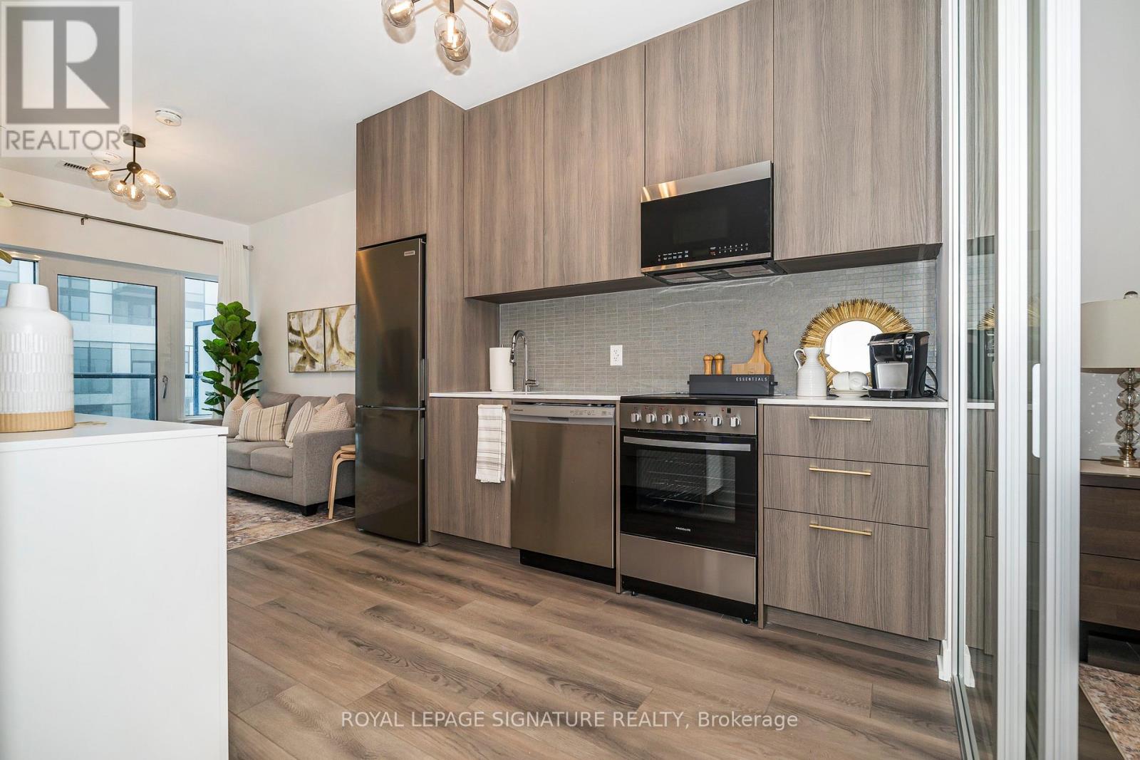 815 - 7439 Kingston Road, Toronto, Ontario  M1B 0G1 - Photo 4 - E13021872