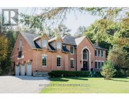8 GREENVALLEY CIRCLE, Whitchurch-Stouffville, Ontario