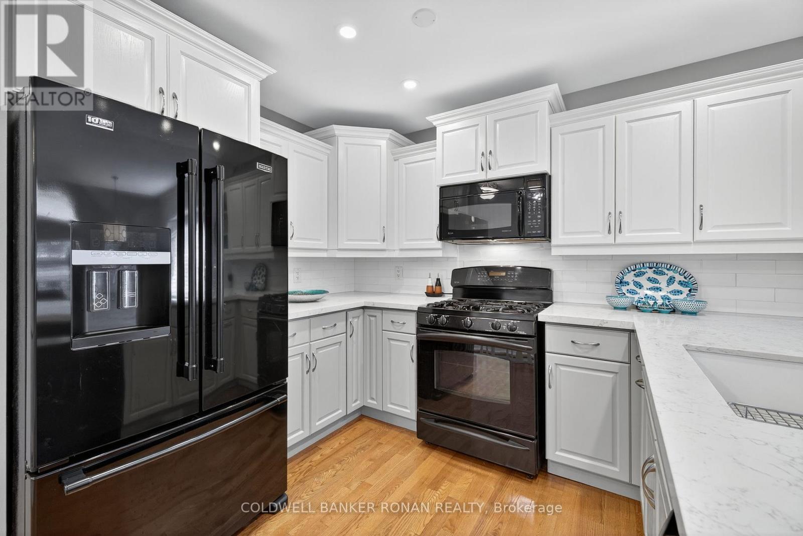 9 - 142 Bella Vista Trail, New Tecumseth, Ontario  L9R 2G8 - Photo 10 - N13021894