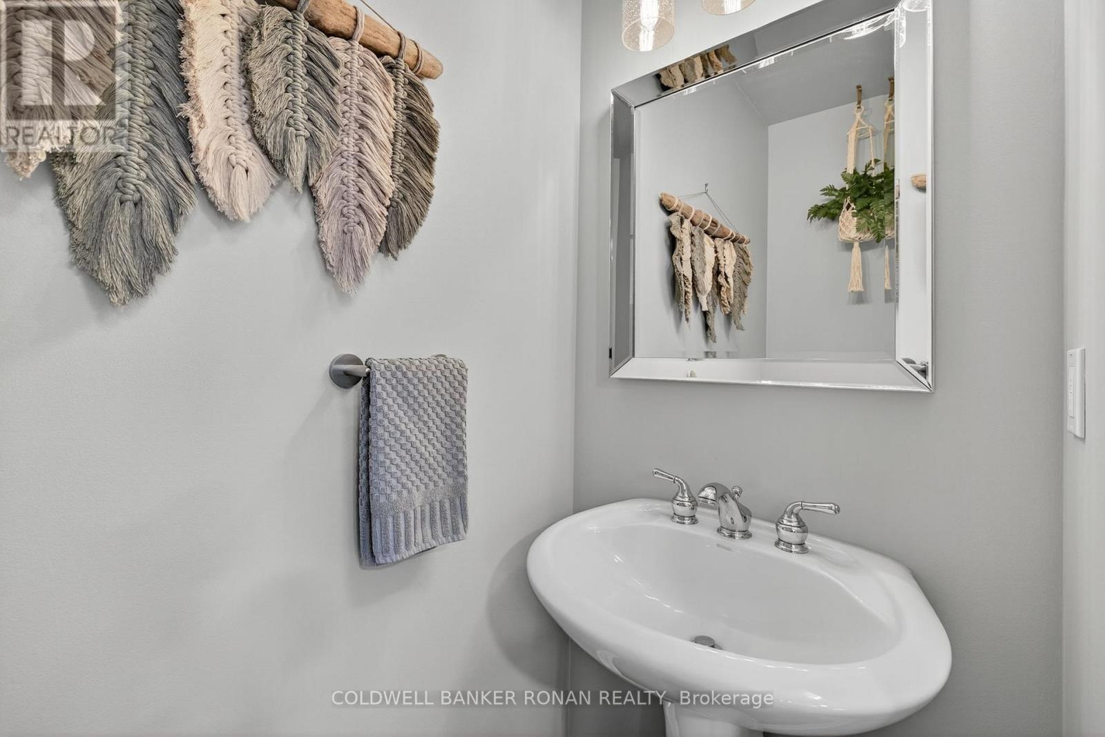 9 - 142 Bella Vista Trail, New Tecumseth, Ontario  L9R 2G8 - Photo 22 - N13021894