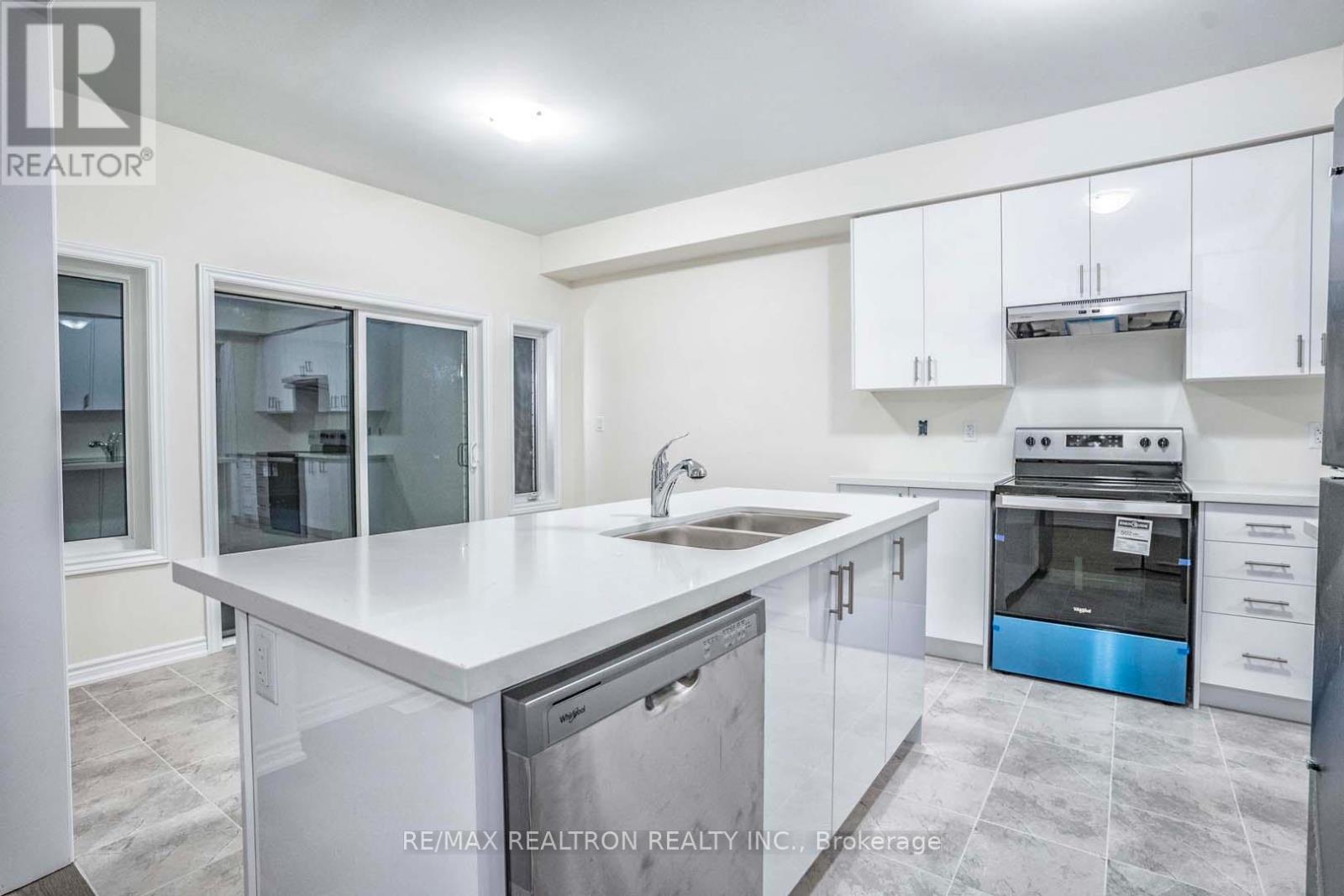 1502 Harker Street, Innisfil, Ontario  L9S 0R4 - Photo 11 - N13021896