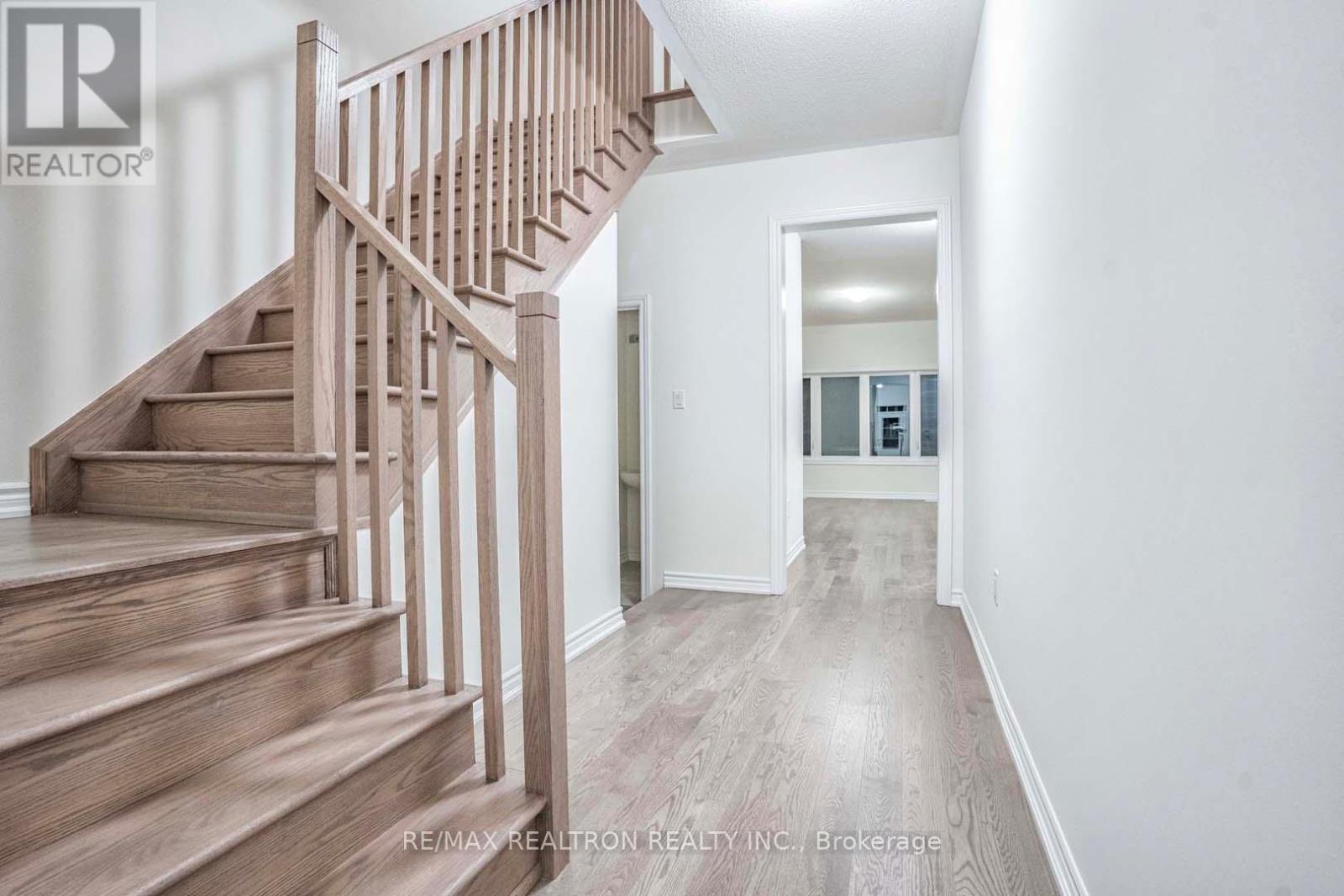 1502 Harker Street, Innisfil, Ontario  L9S 0R4 - Photo 3 - N13021896