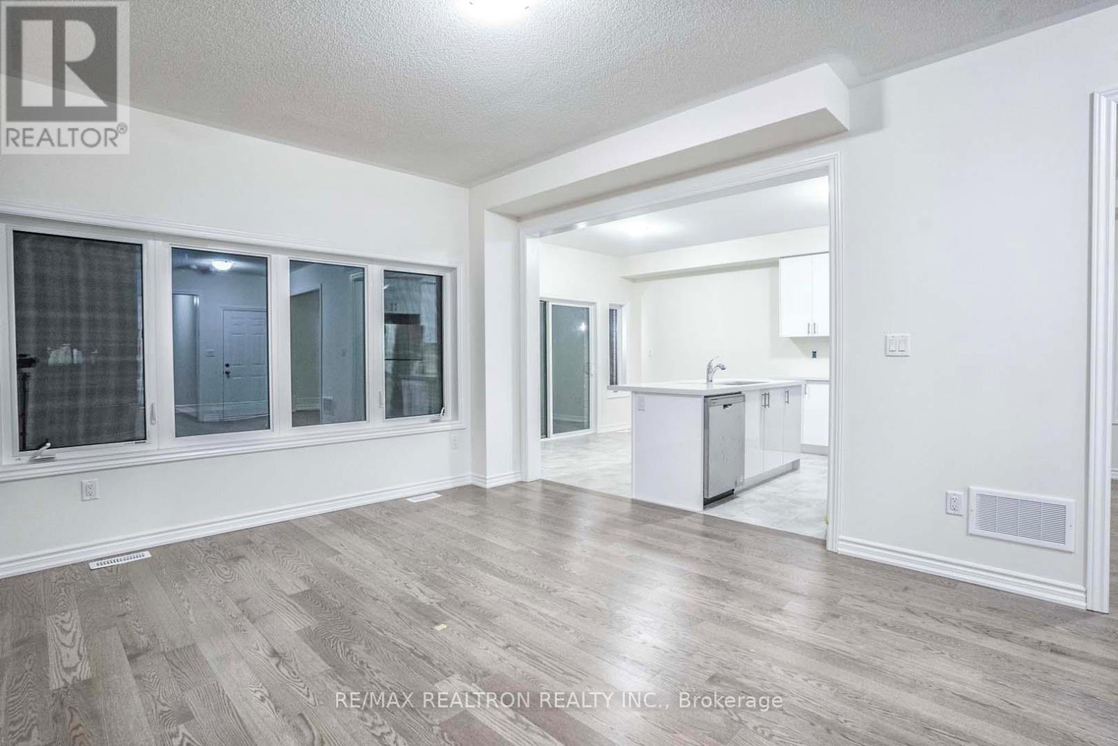 1502 Harker Street, Innisfil, Ontario  L9S 0R4 - Photo 8 - N13021896