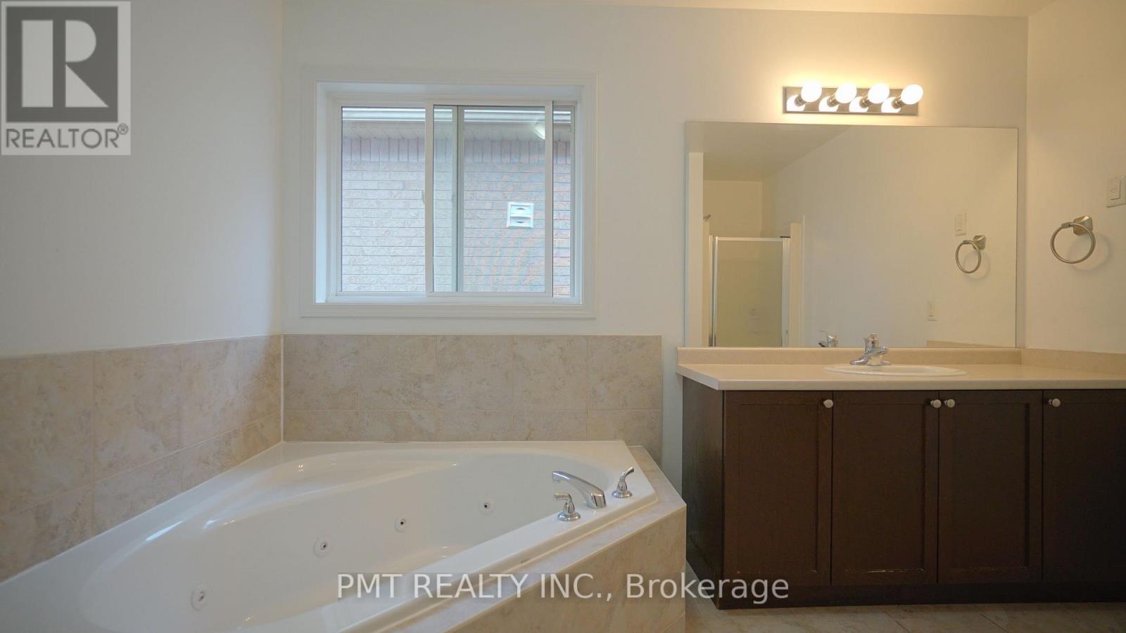 2068 Gibson Street, Innisfil, Ontario  L9S 0H2 - Photo 25 - N13021974