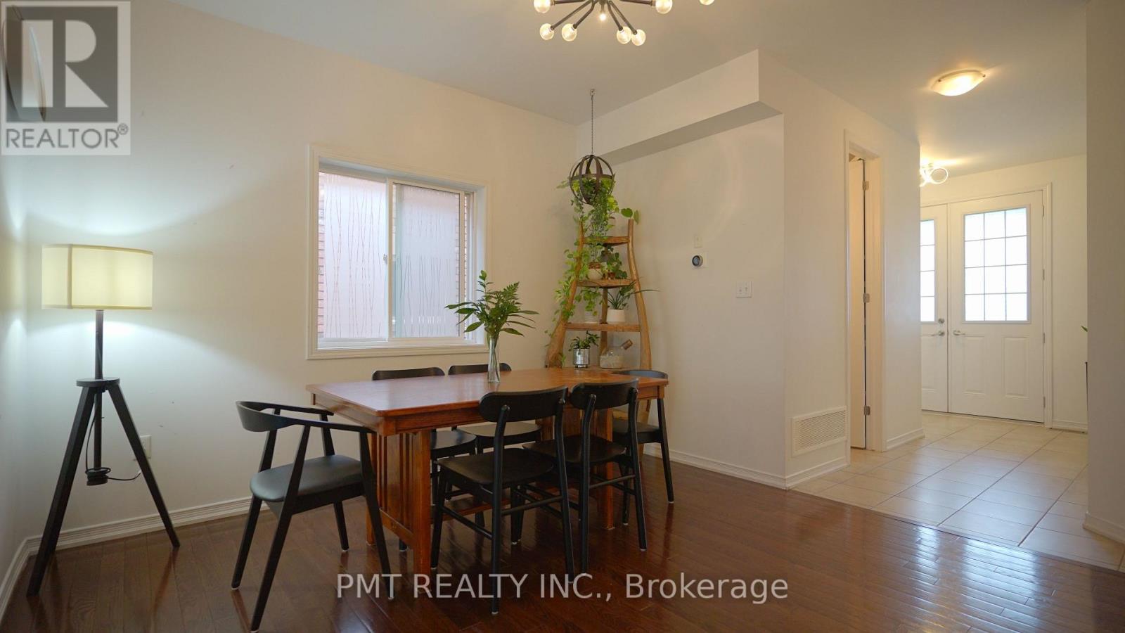 2068 Gibson Street, Innisfil, Ontario  L9S 0H2 - Photo 3 - N13021974