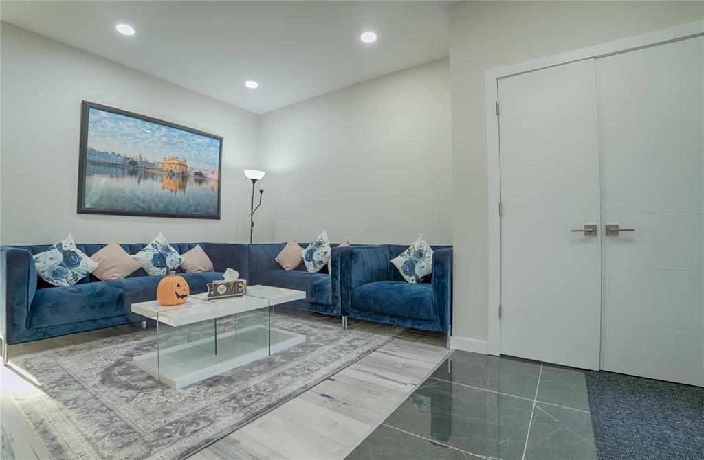 60 David George Drive, Winnipeg, Manitoba  R3W 0P4 - Photo 5 - 202607741