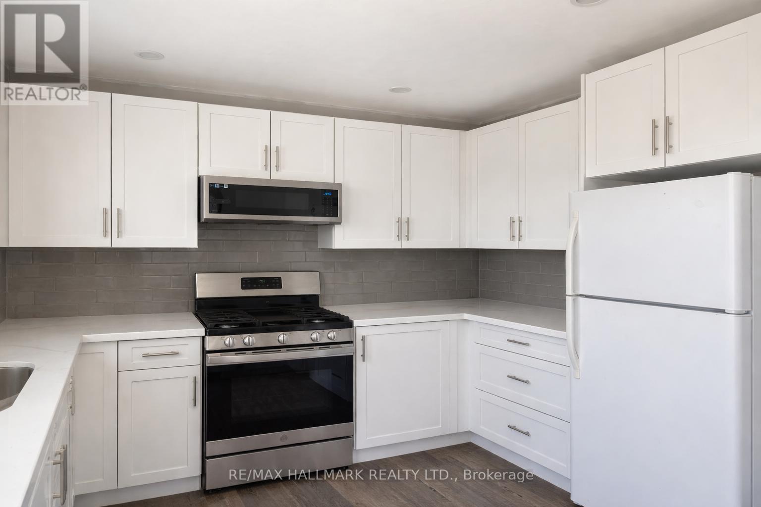 Main Floor - 41 Kinzie Lane, Barrie (Grove East), Ontario  L4M 6A2 - Photo 4 - S13021874