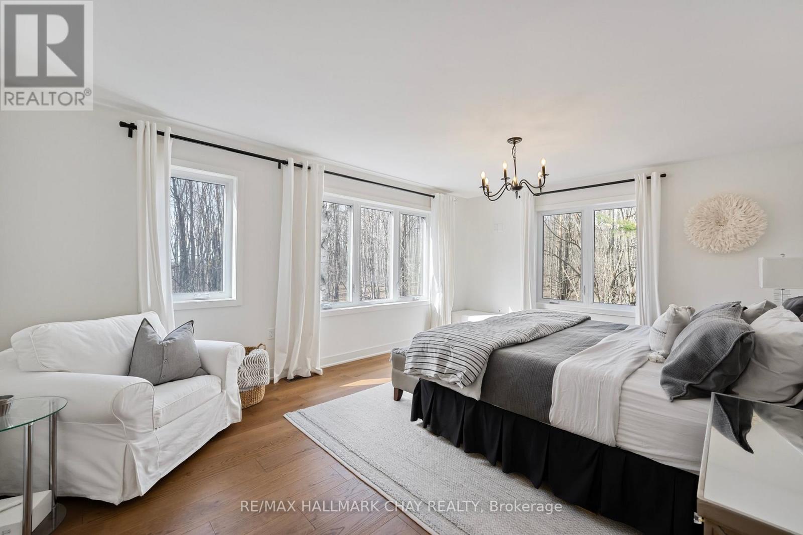 1359 Old Barrie Road E, Oro-Medonte, Ontario  L0L 1T0 - Photo 23 - S13021978