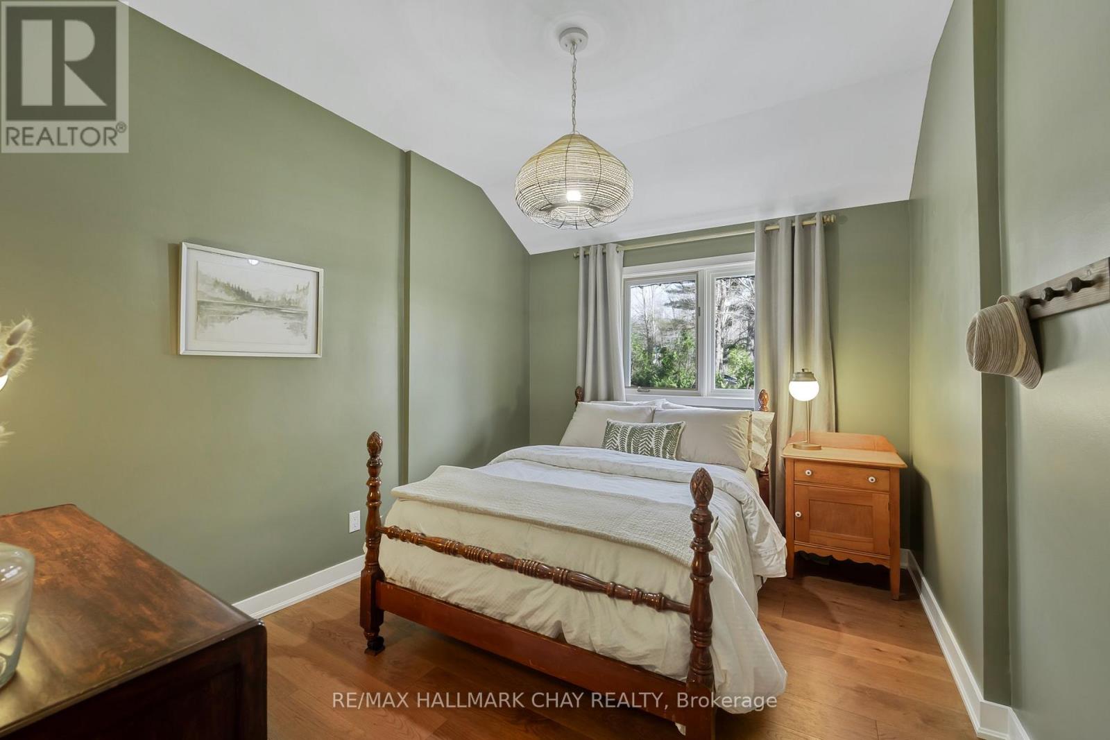 1359 Old Barrie Road E, Oro-Medonte, Ontario  L0L 1T0 - Photo 31 - S13021978