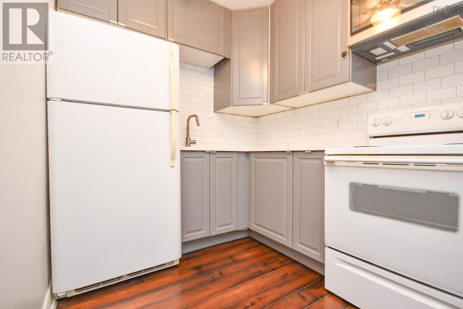 710 5572 North Ridge Road, Halifax, Nova Scotia  B3K 5S2 - Photo 8 - 202603339