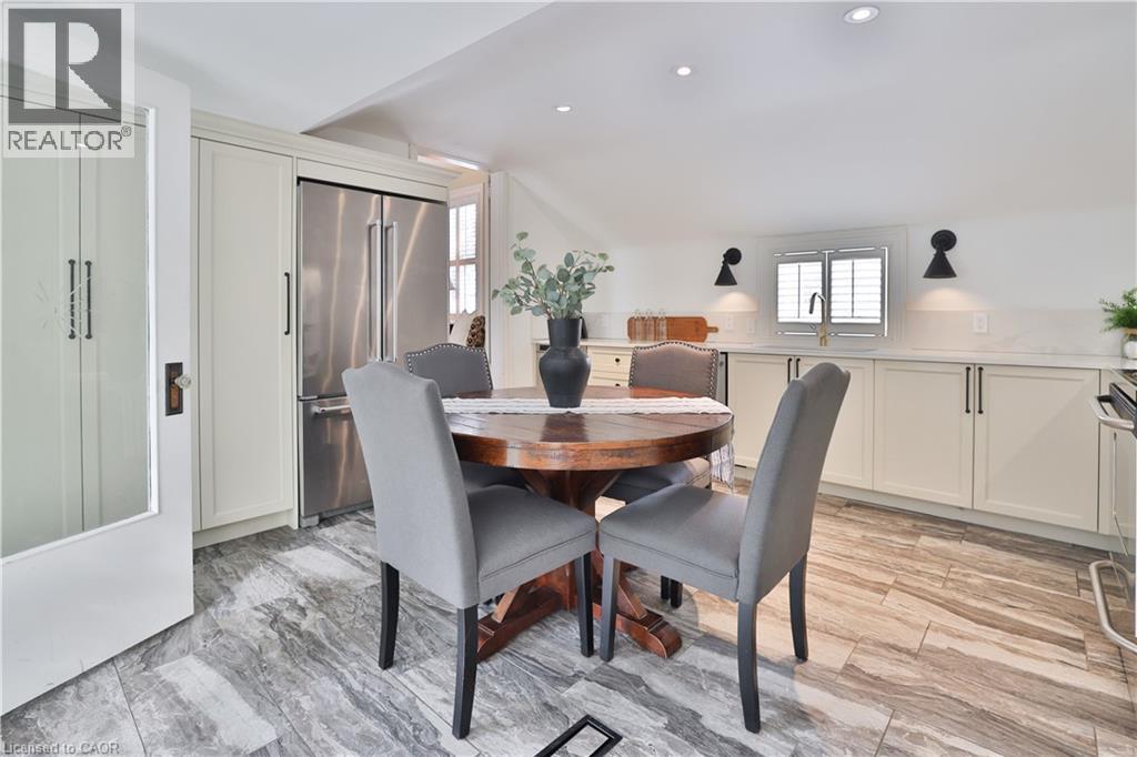 455 Nelson Avenue, Burlington, Ontario  L7S 1N3 - Photo 6 - 40808081