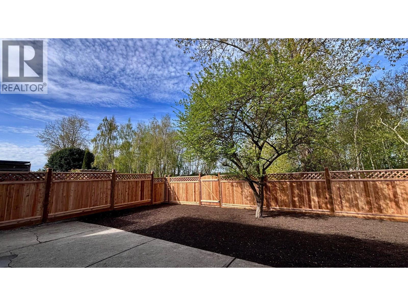 5531 Oliver Drive, Richmond, British Columbia  V6V 2P2 - Photo 2 - R3108909