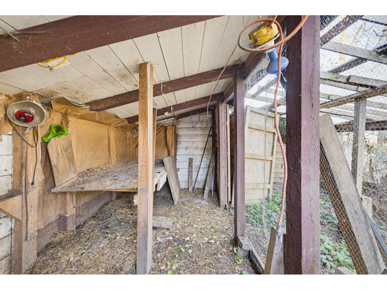 33721 Morey Avenue, Abbotsford, British Columbia  V2S 2W5 - Photo 38 - R3113053