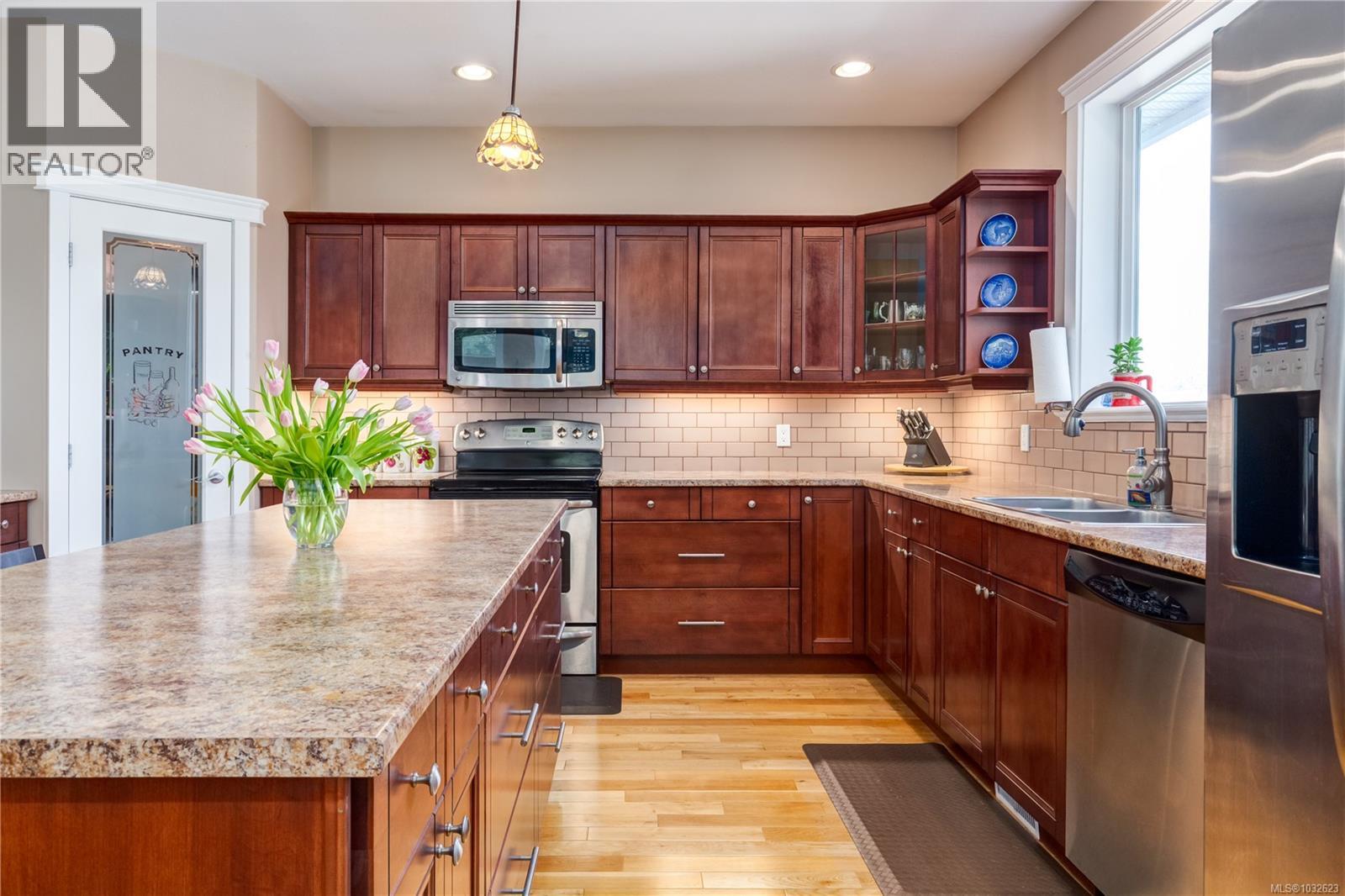 2513 Glendoik Way, Mill Bay, British Columbia  V8H 1H4 - Photo 5 - 1032623