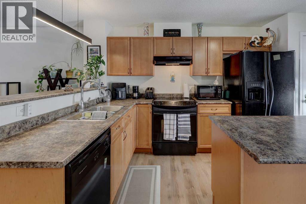 319 Toscana Gardens Nw, Calgary, Alberta  T3L 3C3 - Photo 7 - A2301303