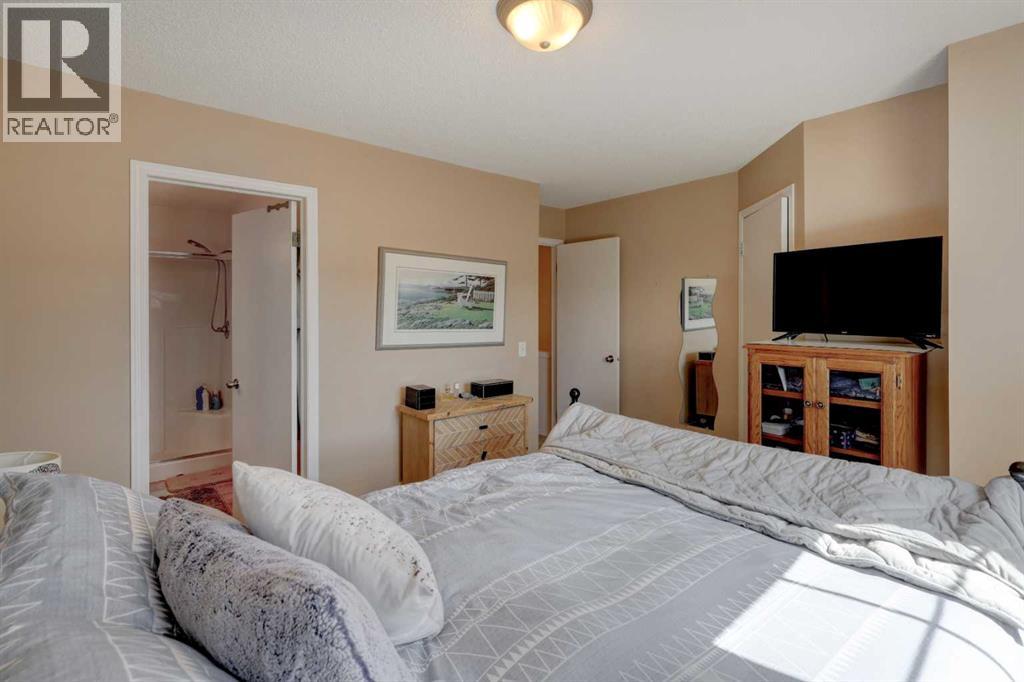 319 Toscana Gardens Nw, Calgary, Alberta  T3L 3C3 - Photo 16 - A2301303