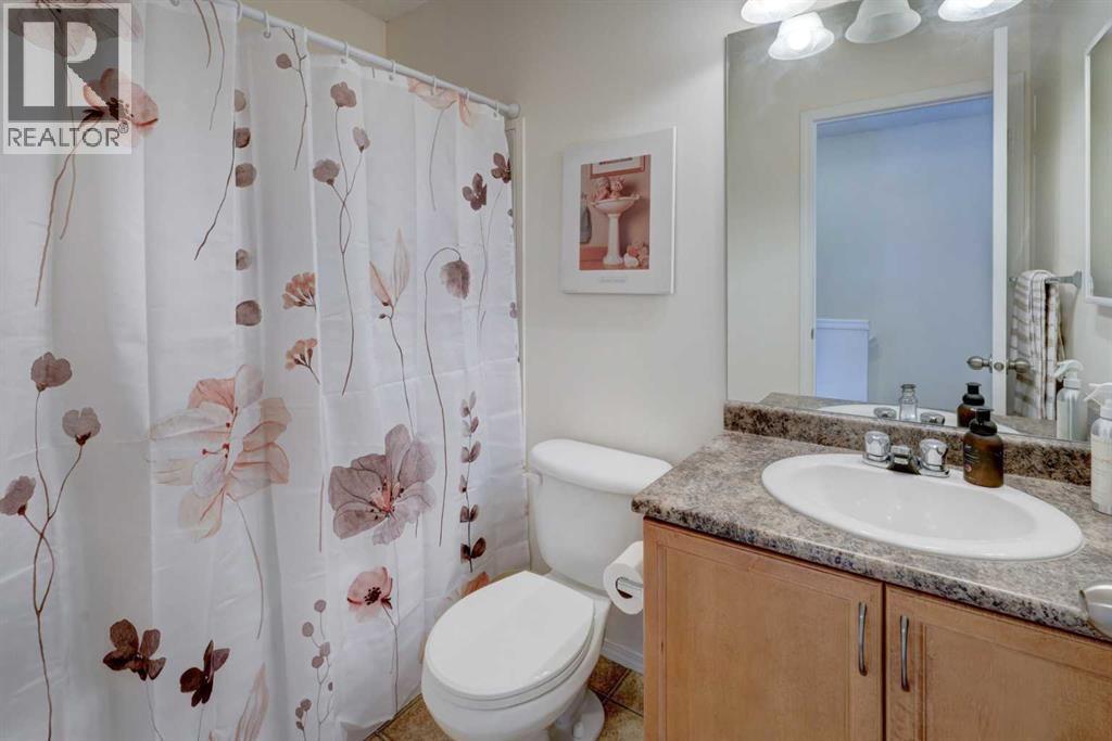 319 Toscana Gardens Nw, Calgary, Alberta  T3L 3C3 - Photo 23 - A2301303