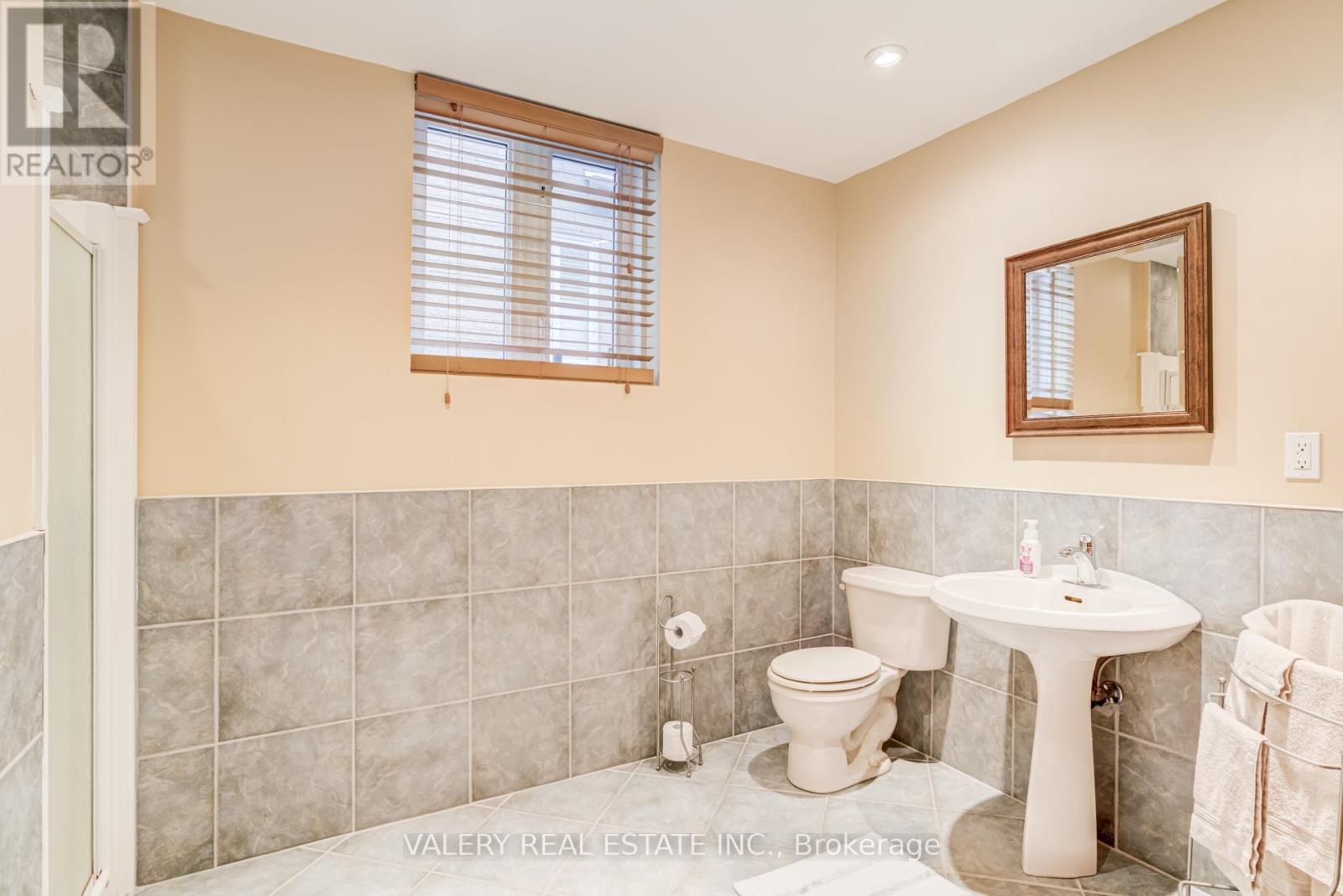 13 Blueberry Hill Court, Caledon, Ontario  L7E 1S3 - Photo 38 - W13021882