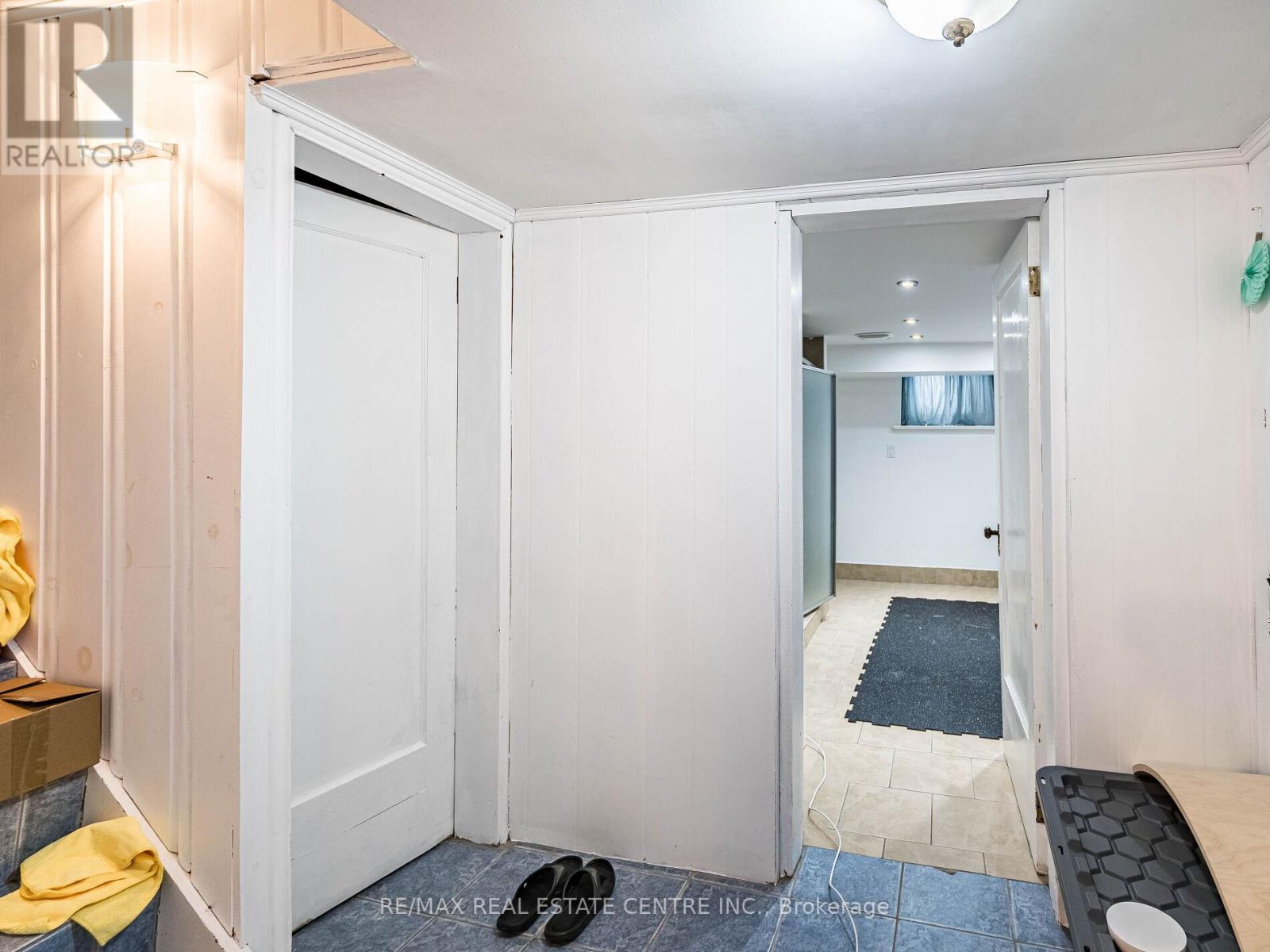 Unknown Address, ,    - Photo 37 - W13021884