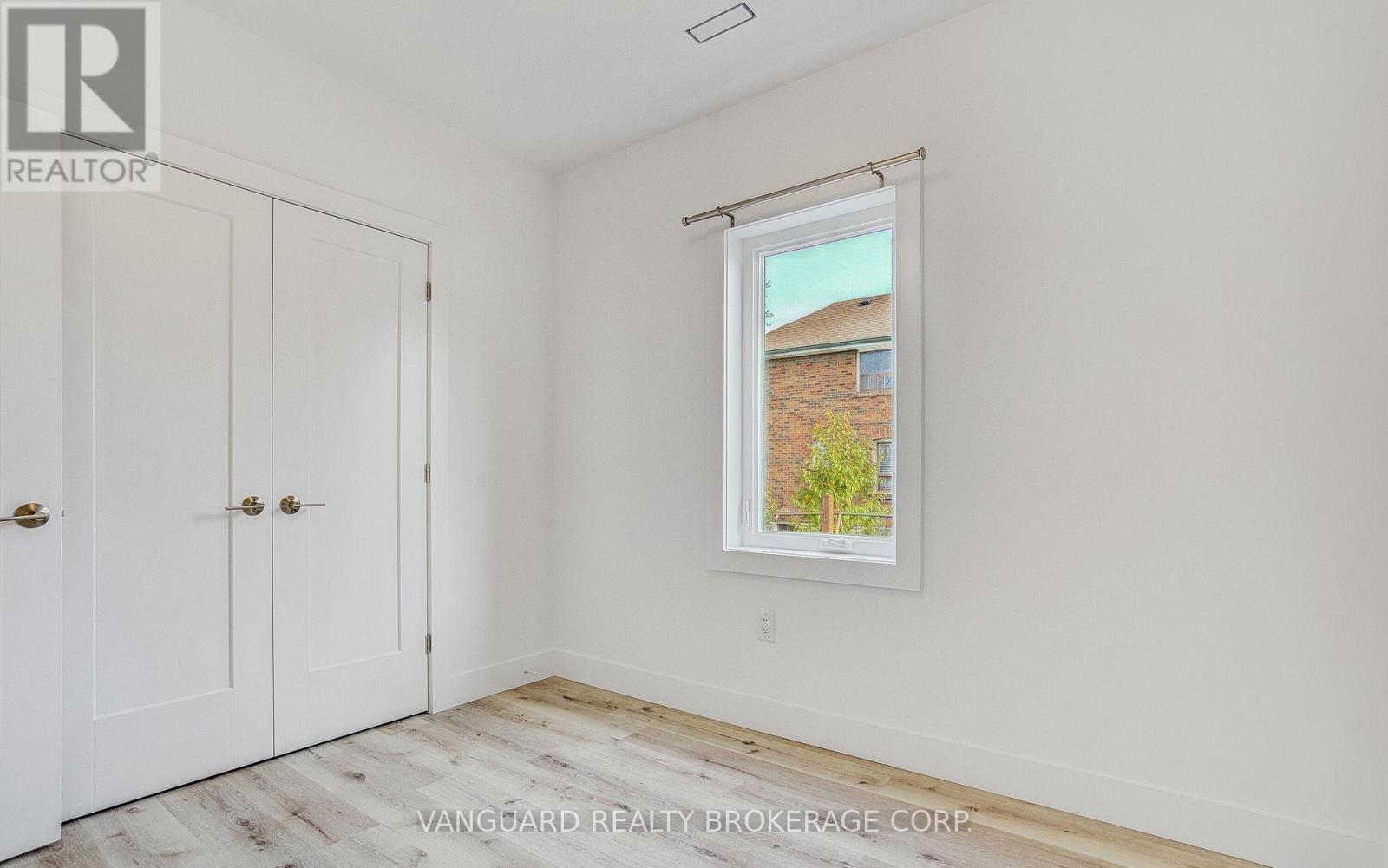 1937 Lawrence Avenue W, Toronto, Ontario  M9N 1G8 - Photo 24 - W13021948