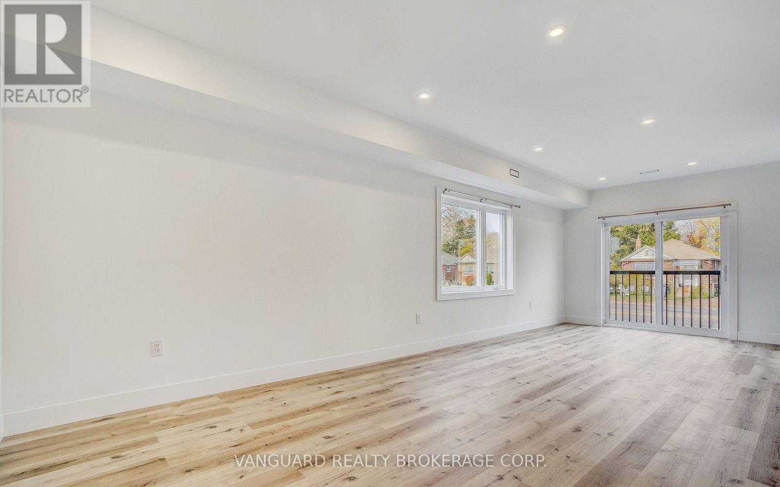 1937 Lawrence Avenue W, Toronto, Ontario  M9N 1G8 - Photo 8 - W13021948