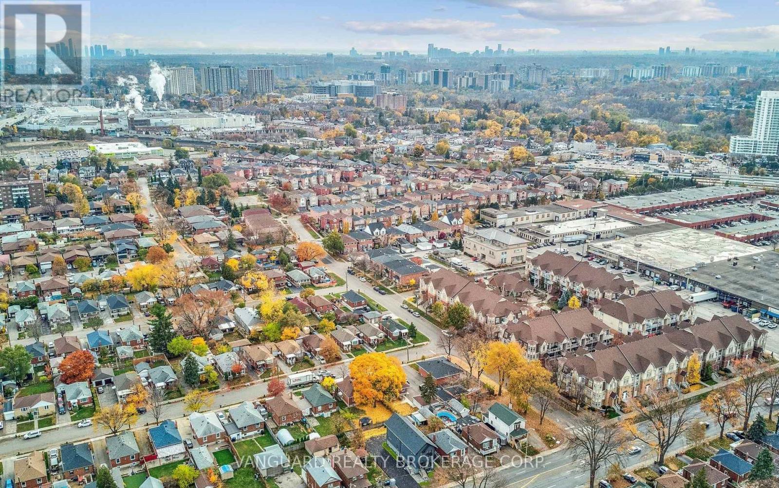 1937 Lawrence Avenue W, Toronto (Weston), Ontario  M9N 1G8 - Photo 39 - W13021966