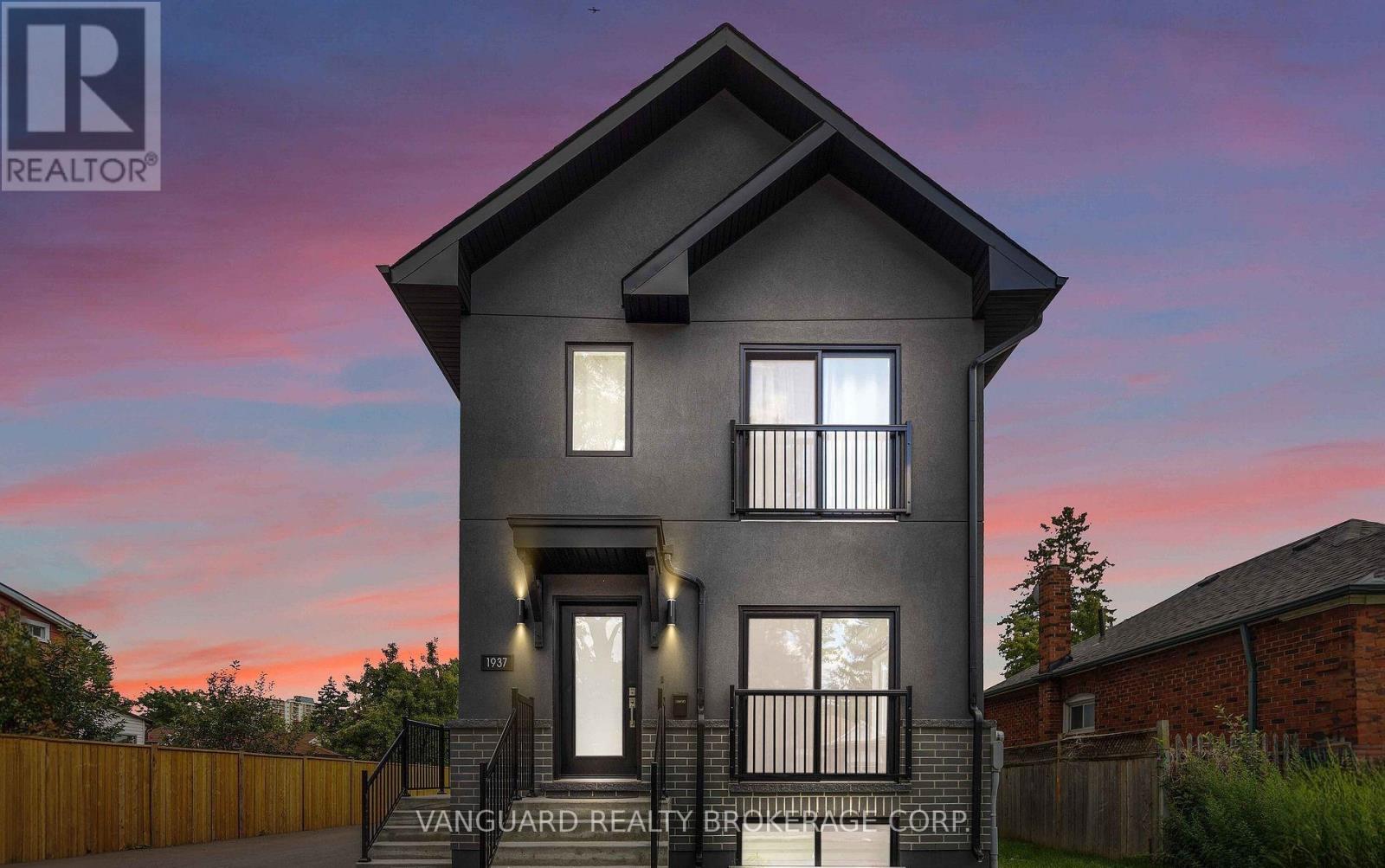 1937 Lawrence Avenue W, Toronto (Weston), Ontario  M9N 1G8 - Photo 4 - W13021966