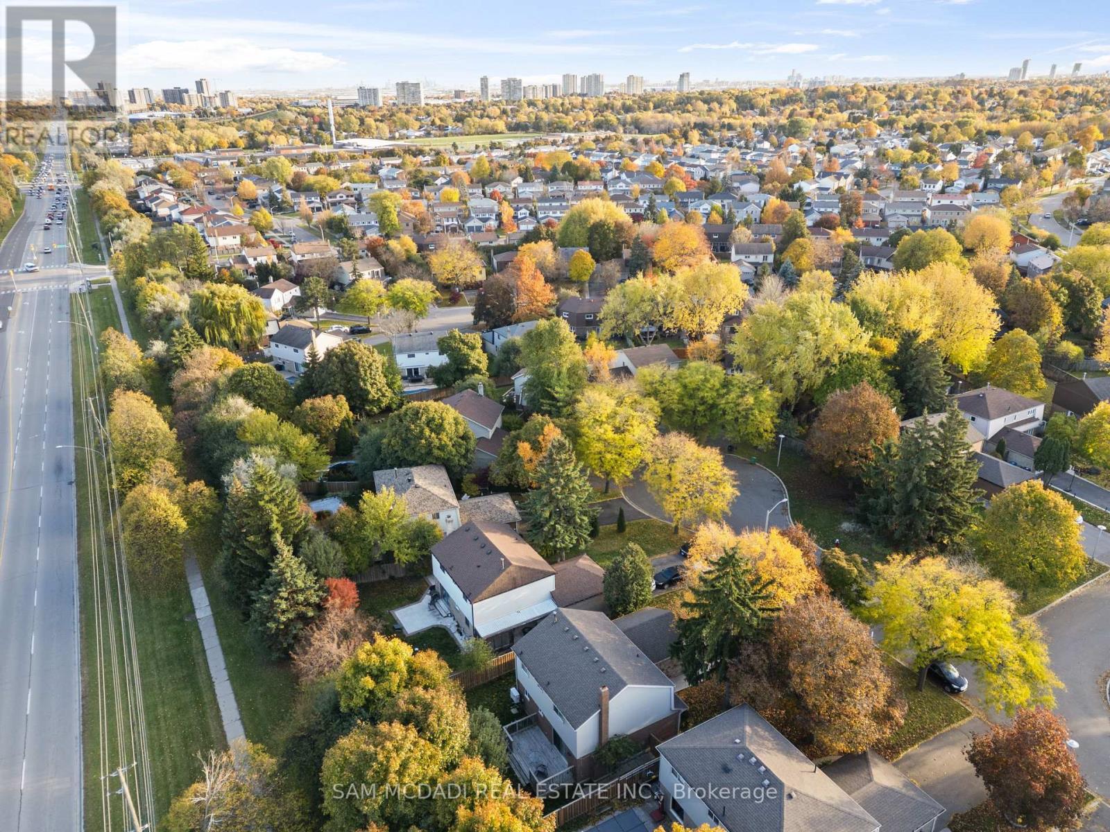 44 Madrid Crescent, Brampton, Ontario  L6S 2X4 - Photo 45 - W13021998