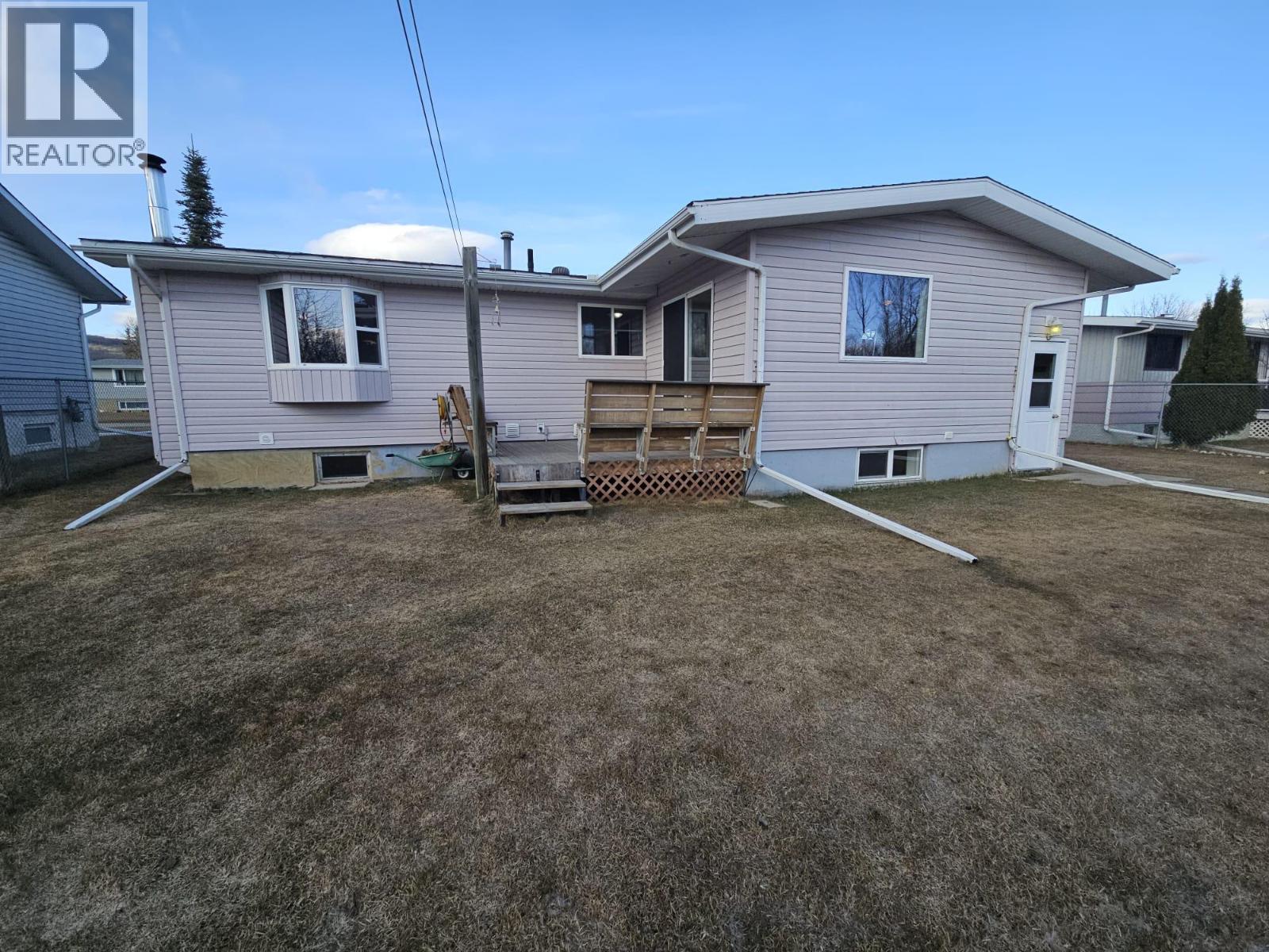 4917 45 Street NE, Chetwynd, British Columbia  V0C 1J0 - Photo 33 - 10379090