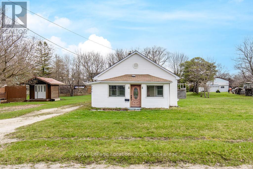 221 SPRUCE STREET, Collingwood, Ontario