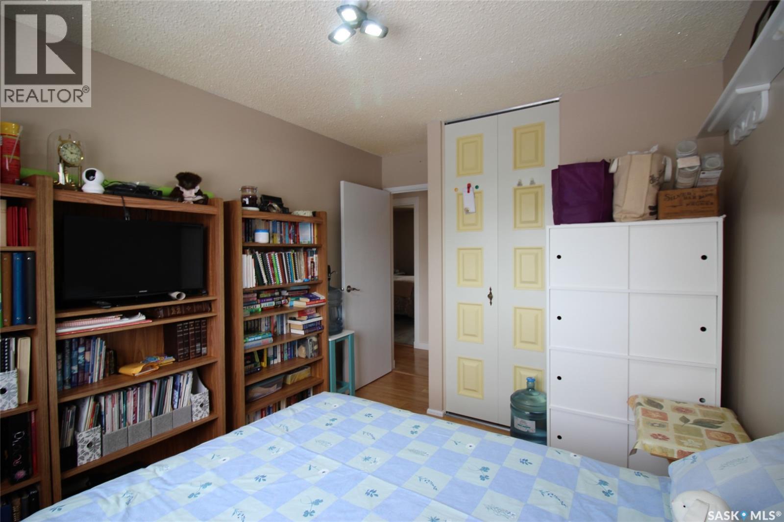 612 9th Street W, Shaunavon, Saskatchewan  S0N 2M0 - Photo 15 - SK033445