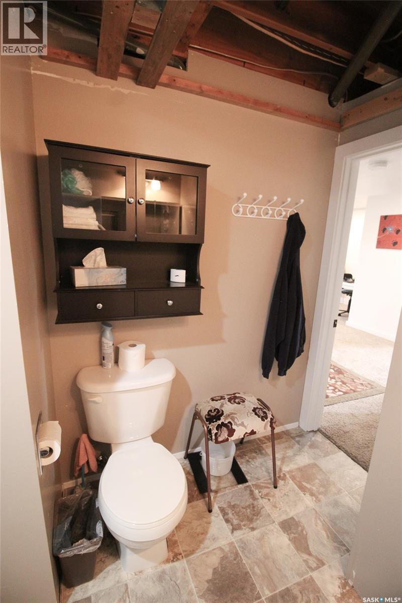 612 9th Street W, Shaunavon, Saskatchewan  S0N 2M0 - Photo 30 - SK033445