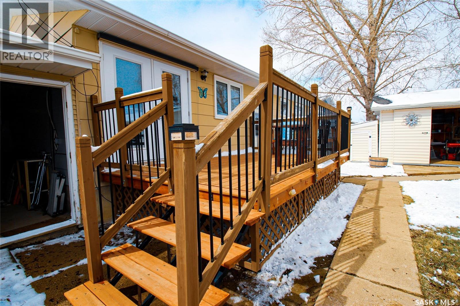 612 9th Street W, Shaunavon, Saskatchewan  S0N 2M0 - Photo 40 - SK033445