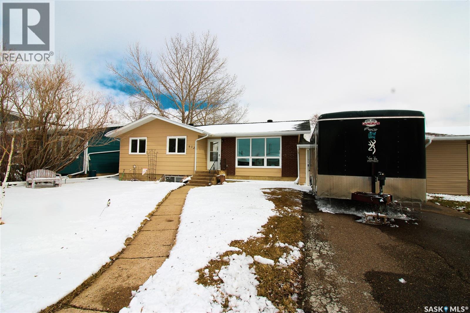 612 9th Street W, Shaunavon, Saskatchewan  S0N 2M0 - Photo 44 - SK033445