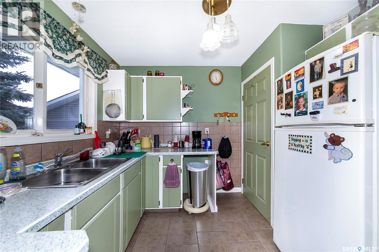 3550 33rd Street W, Saskatoon, Saskatchewan  S7L 6E1 - Photo 12 - SK032727