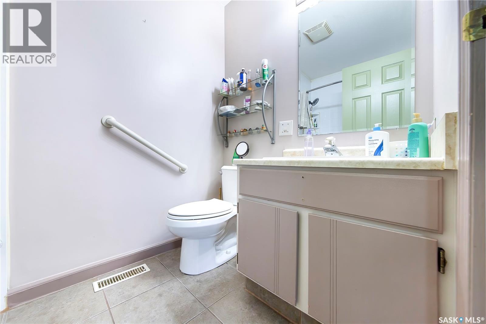 3550 33rd Street W, Saskatoon, Saskatchewan  S7L 6E1 - Photo 16 - SK032727