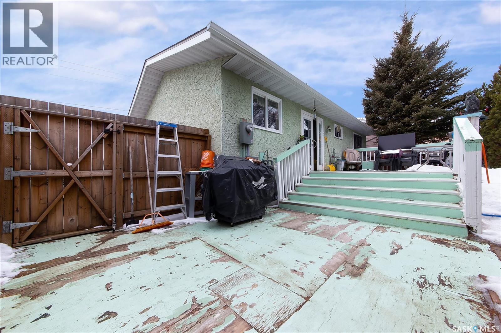 3550 33rd Street W, Saskatoon, Saskatchewan  S7L 6E1 - Photo 39 - SK032727