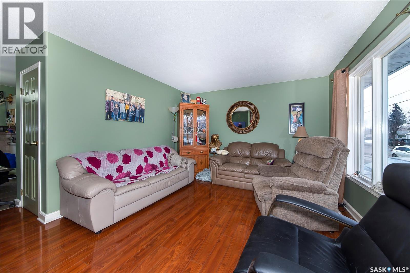 3550 33rd Street W, Saskatoon, Saskatchewan  S7L 6E1 - Photo 6 - SK032727