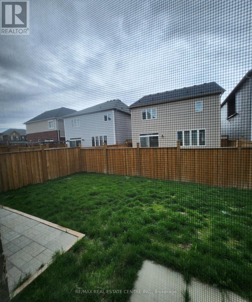 24 Armes Street, Hamilton, Ontario  L0R 1C0 - Photo 18 - X13021888