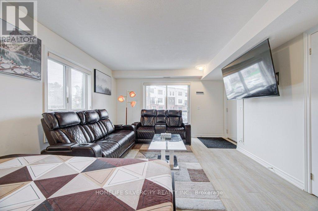 #18 - 235 Chapel Hill Drive, Kitchener, Ontario  N2R 0S4 - Photo 8 - X13021954